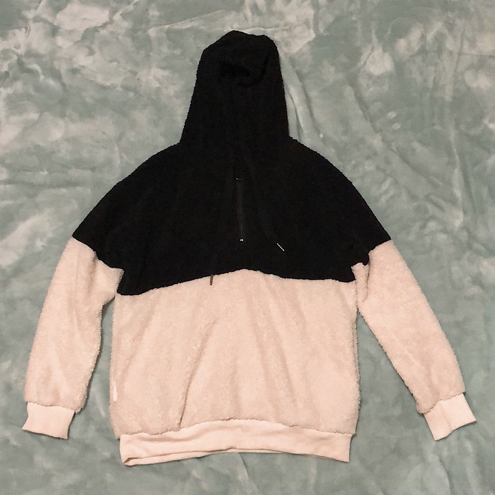 Black & White 1/4 Zip